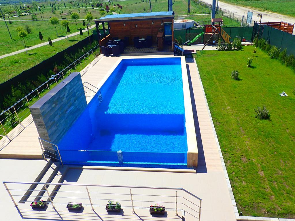 Indeep Club Hotel Cumpăna Exterior foto
